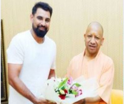 शिष्टाचार भेंट में मिले शमी और योगी, क्रिकेट और संन्यास की अफवाहों पर भी हुई चर्चा